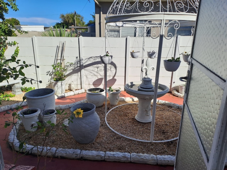 4 Bedroom Property for Sale in Morningside Eastern Cape